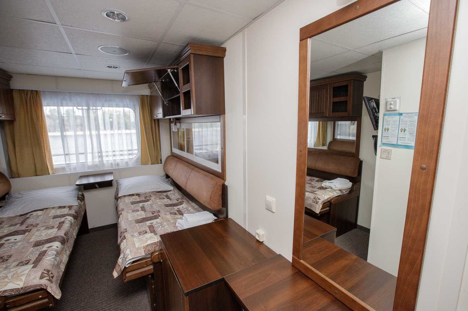 cruiseImg5