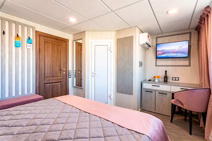 cruiseImg2
