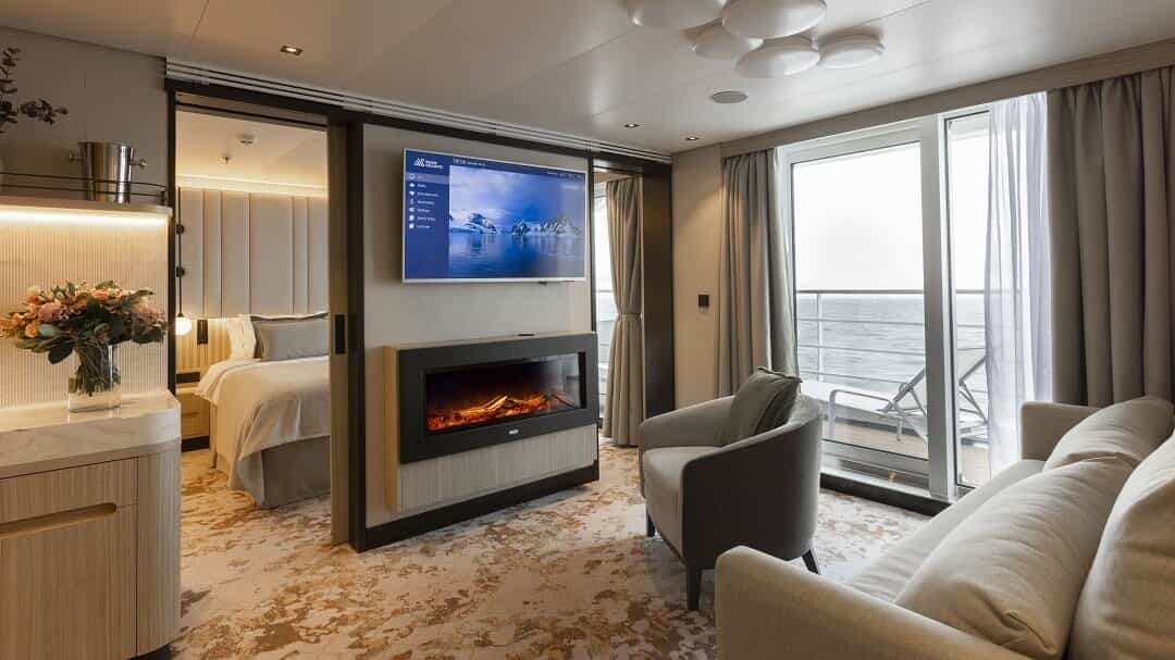 cruiseImg2