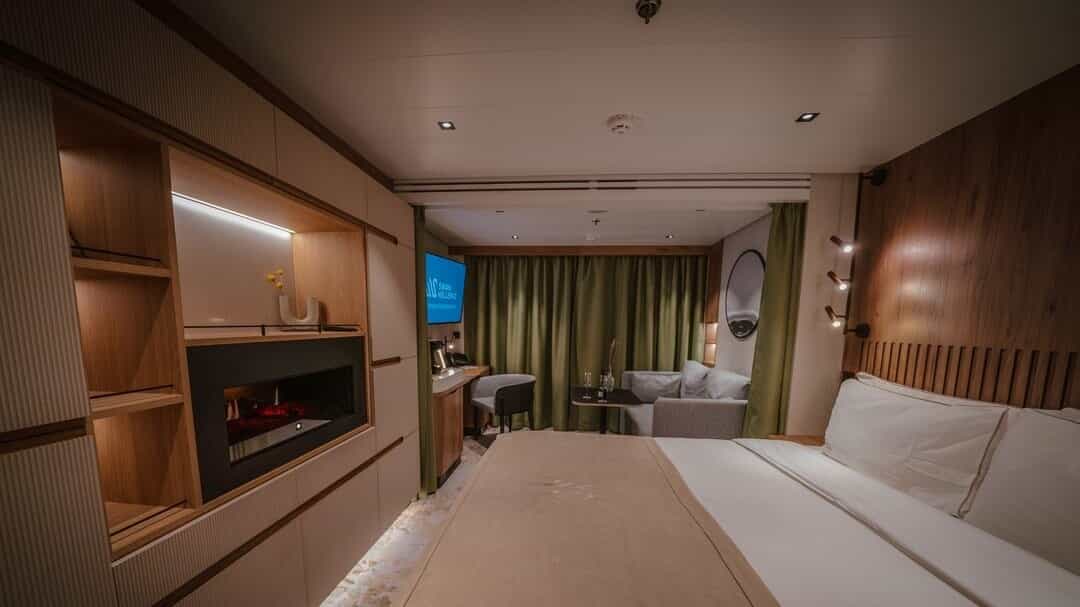 cruiseImg3